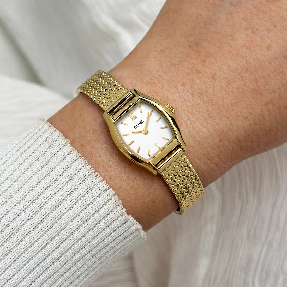 Tonnette Mini Watch Mesh, White, Gold Colour