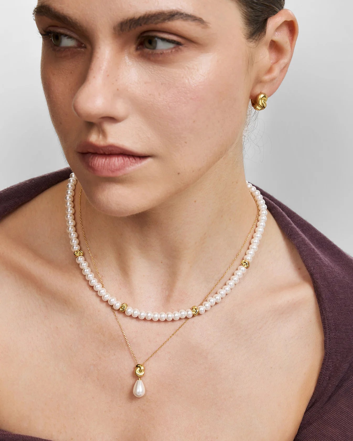 Gold Twist &amp; Shell Pearl Necklace