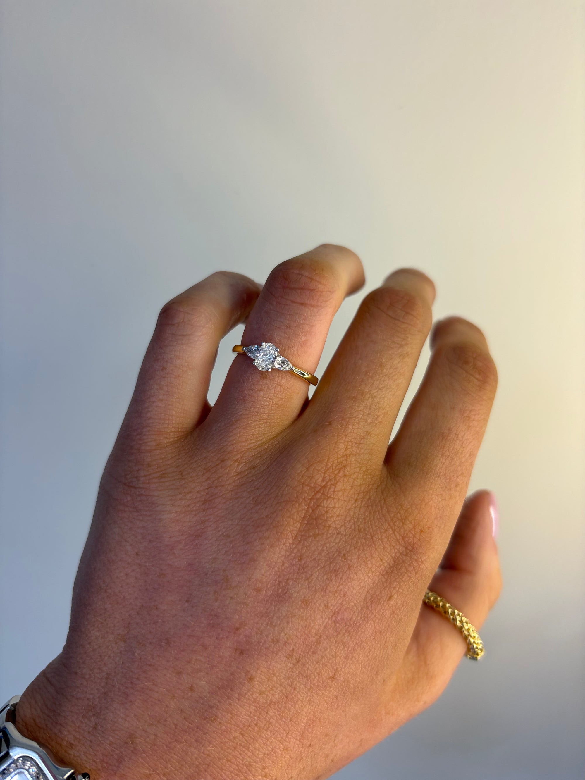 Daisy - 18ct Yellow Gold Oval and Pear Earth Gown Diamond Ring