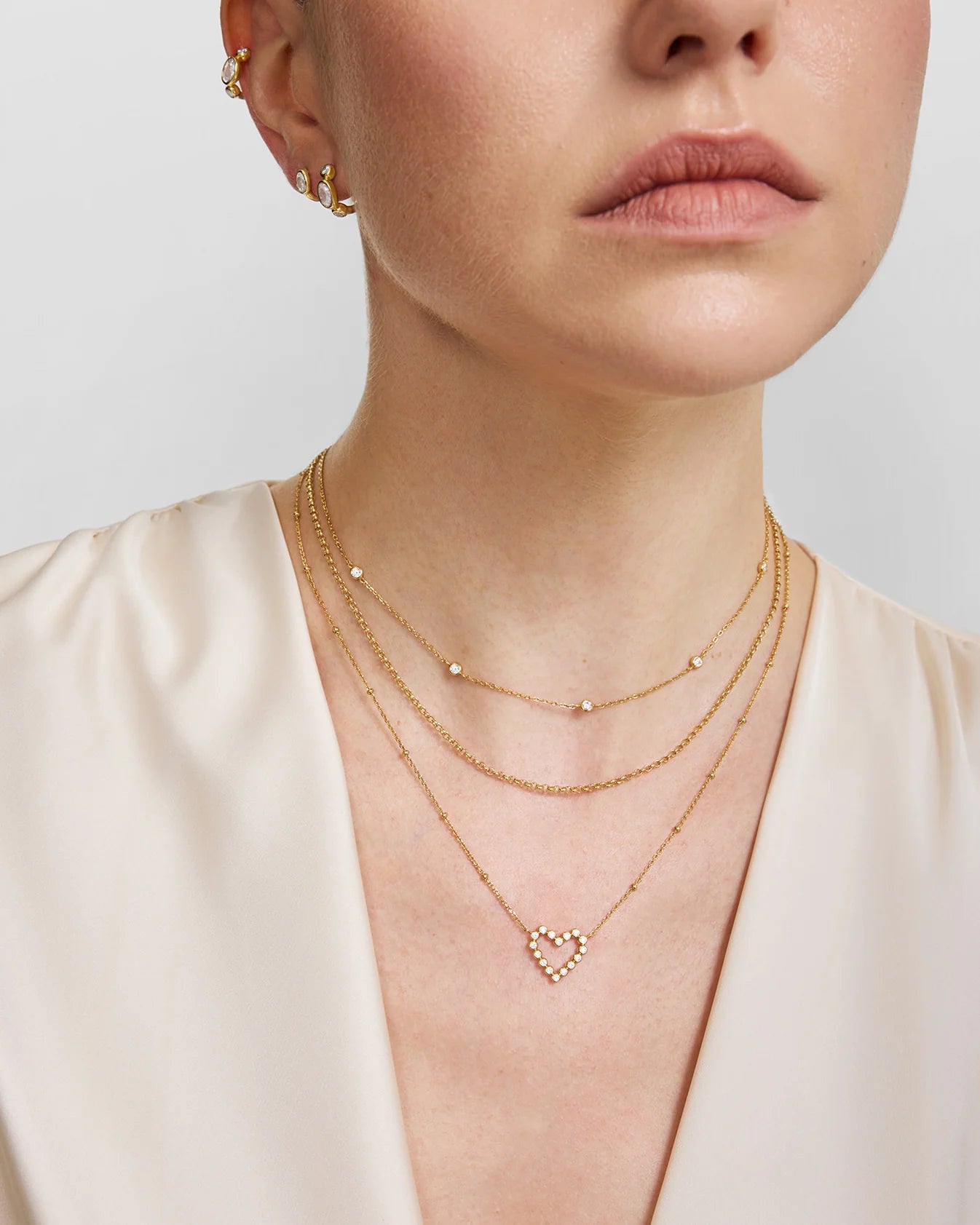 Gold Bezel-Set Round Open Heart Necklace
